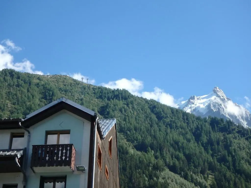 Apartamento Chamonix Iris 0*,